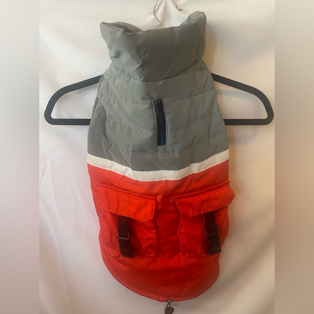 awesome XL dog puffy jacket new without tags never used.